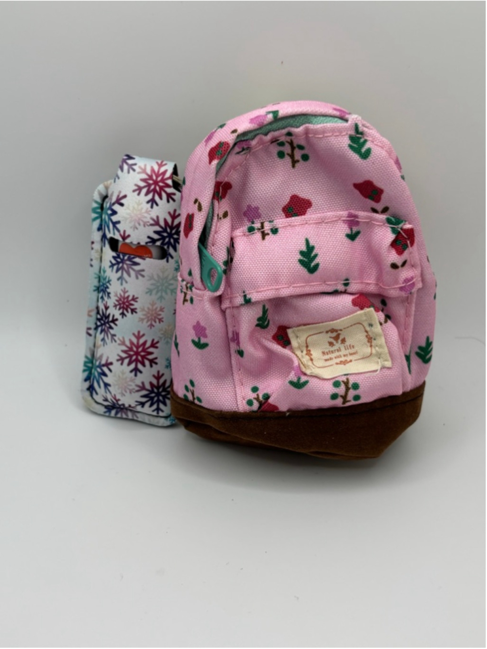 Natural Life Backpack Keychain Card Holder Pink Floral - Picture 3 of 5